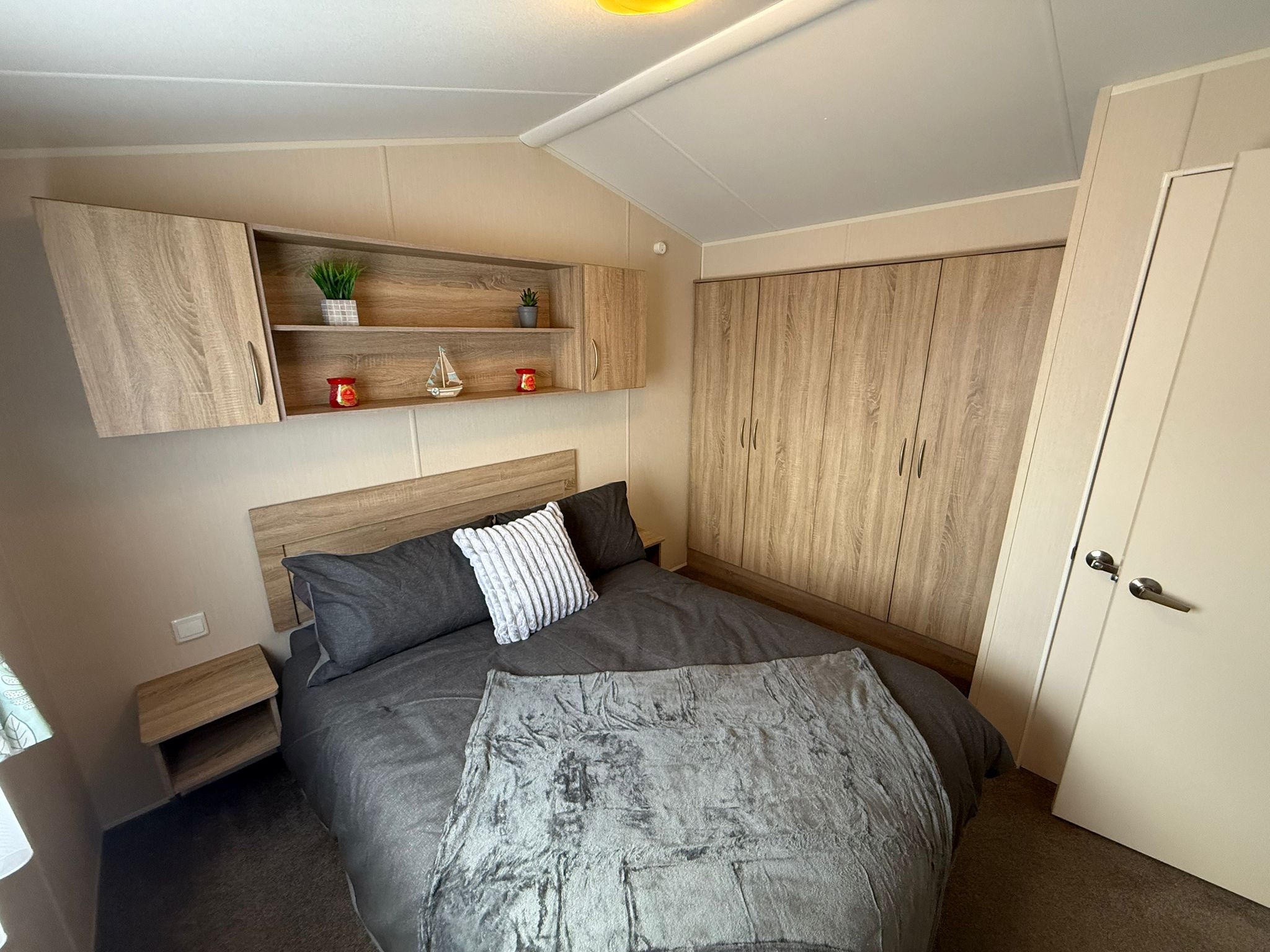 The Grange F78 interior 11