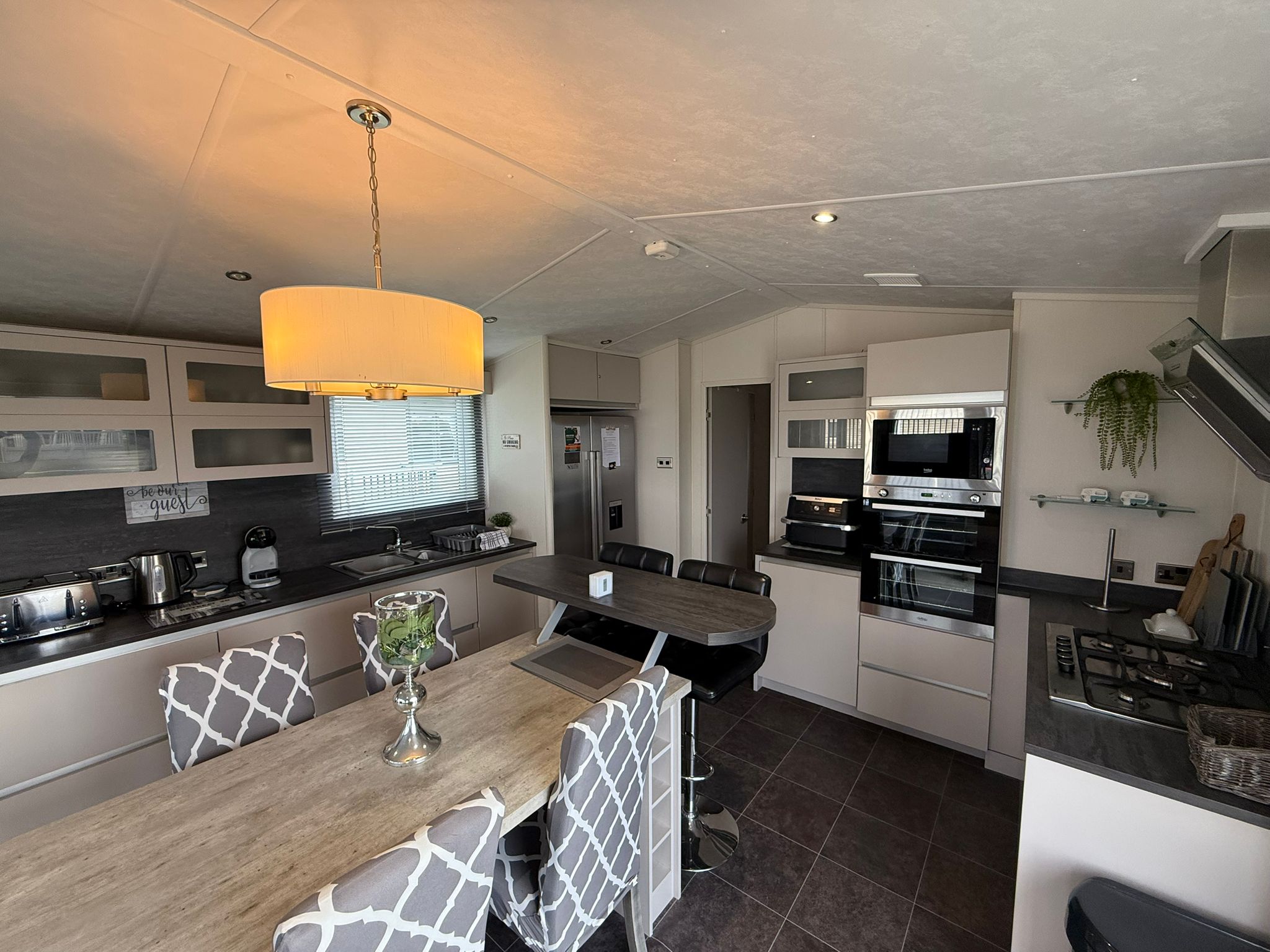 The Retreat 20 interior 2